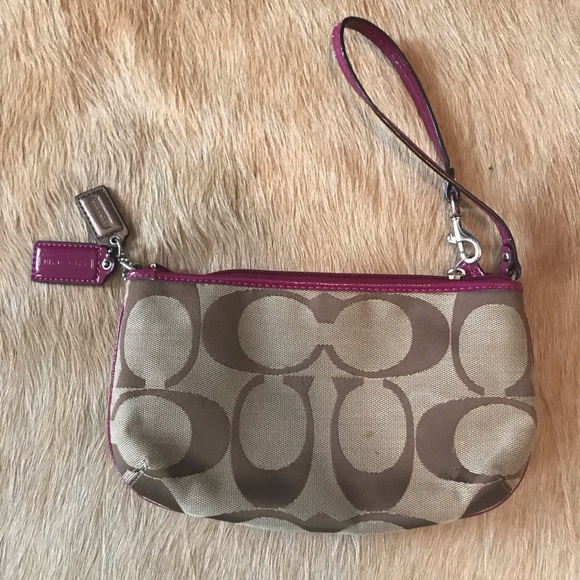 Coach clutch - Picture 2 of 4